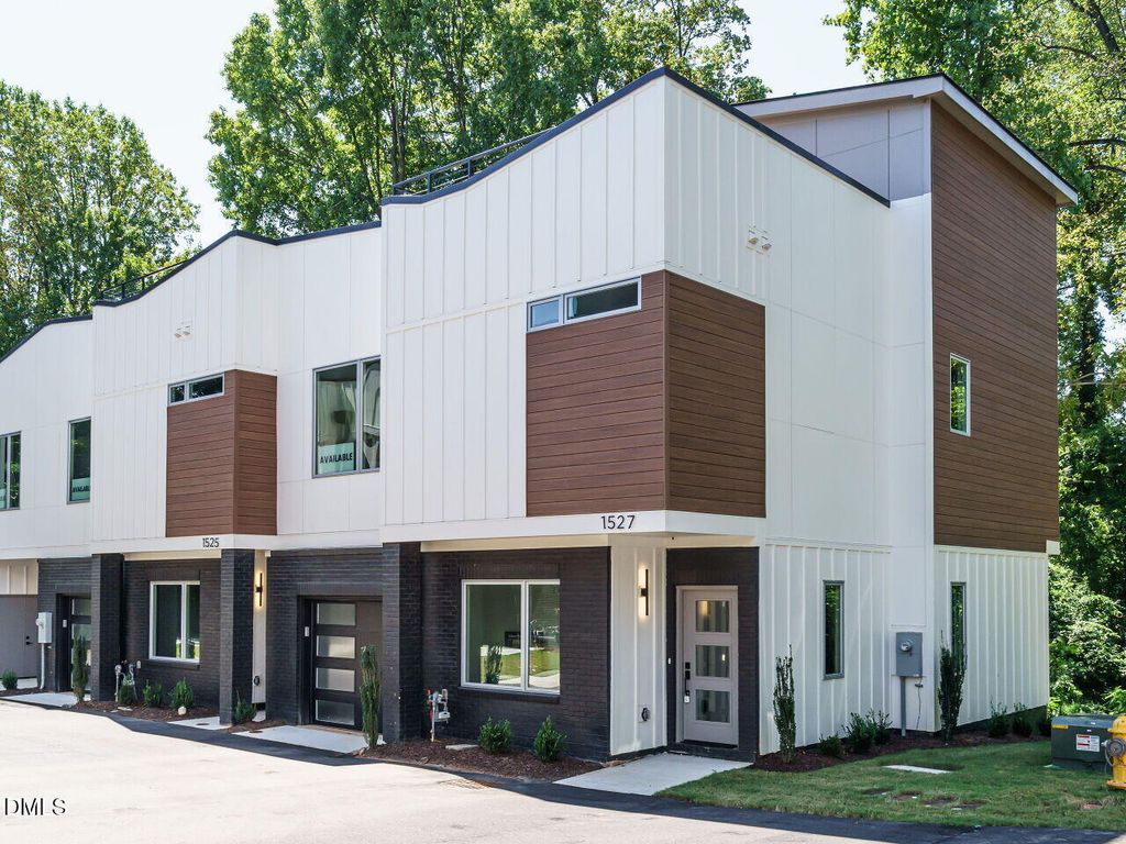 Photo of 1527 Havenmont Court, Raleigh, NC 27608 (MLS # 10139236)