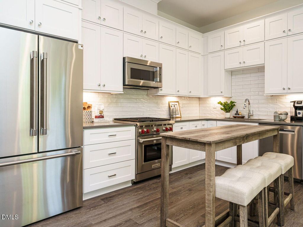 Photo of 1527 Havenmont Court, Raleigh, NC 27608 (MLS # 10139236)