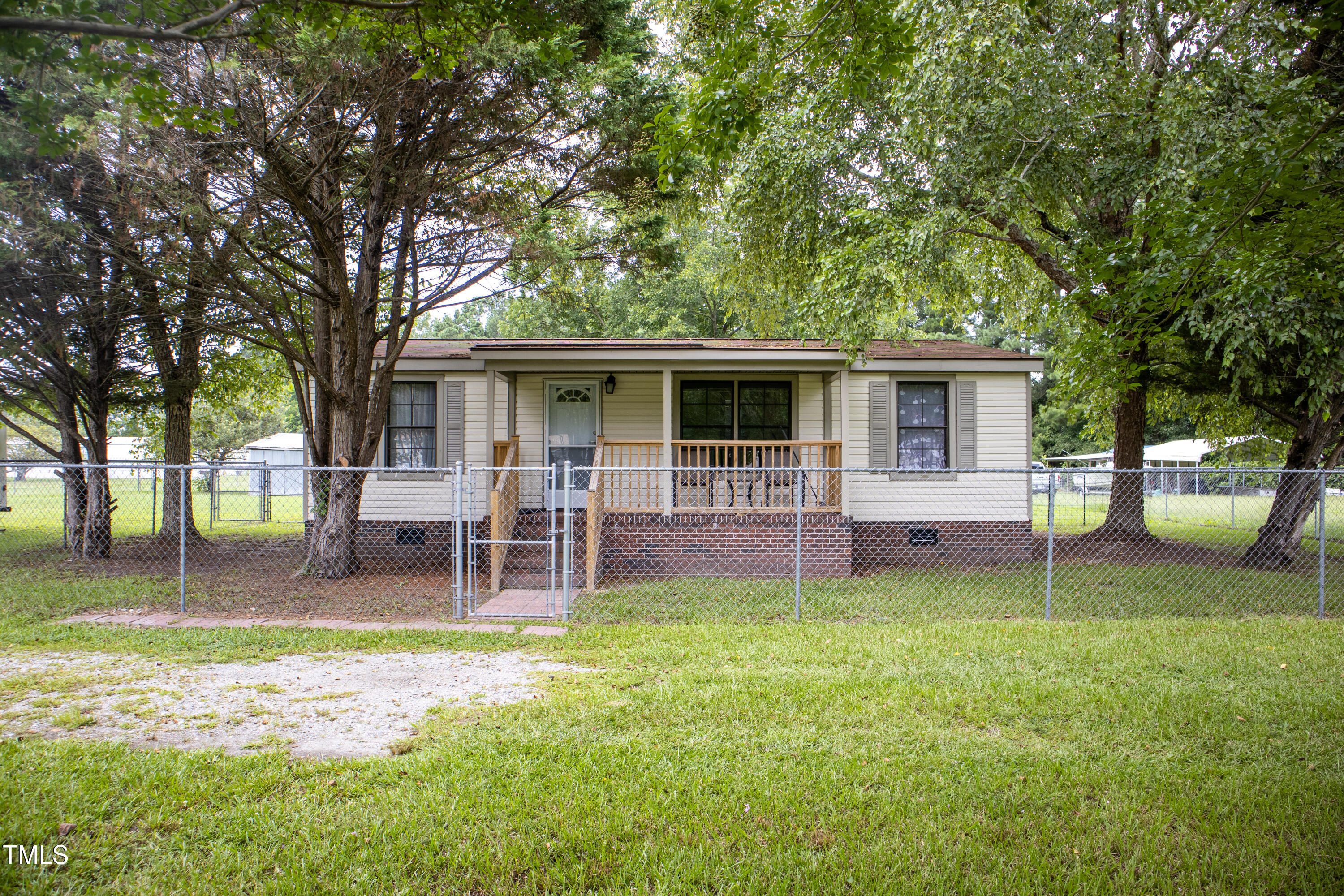 10034 Hwy 43 N