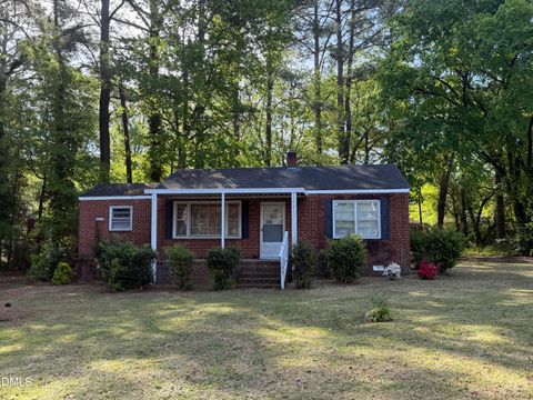 1103 Robert Road W Wilson NC 27893
