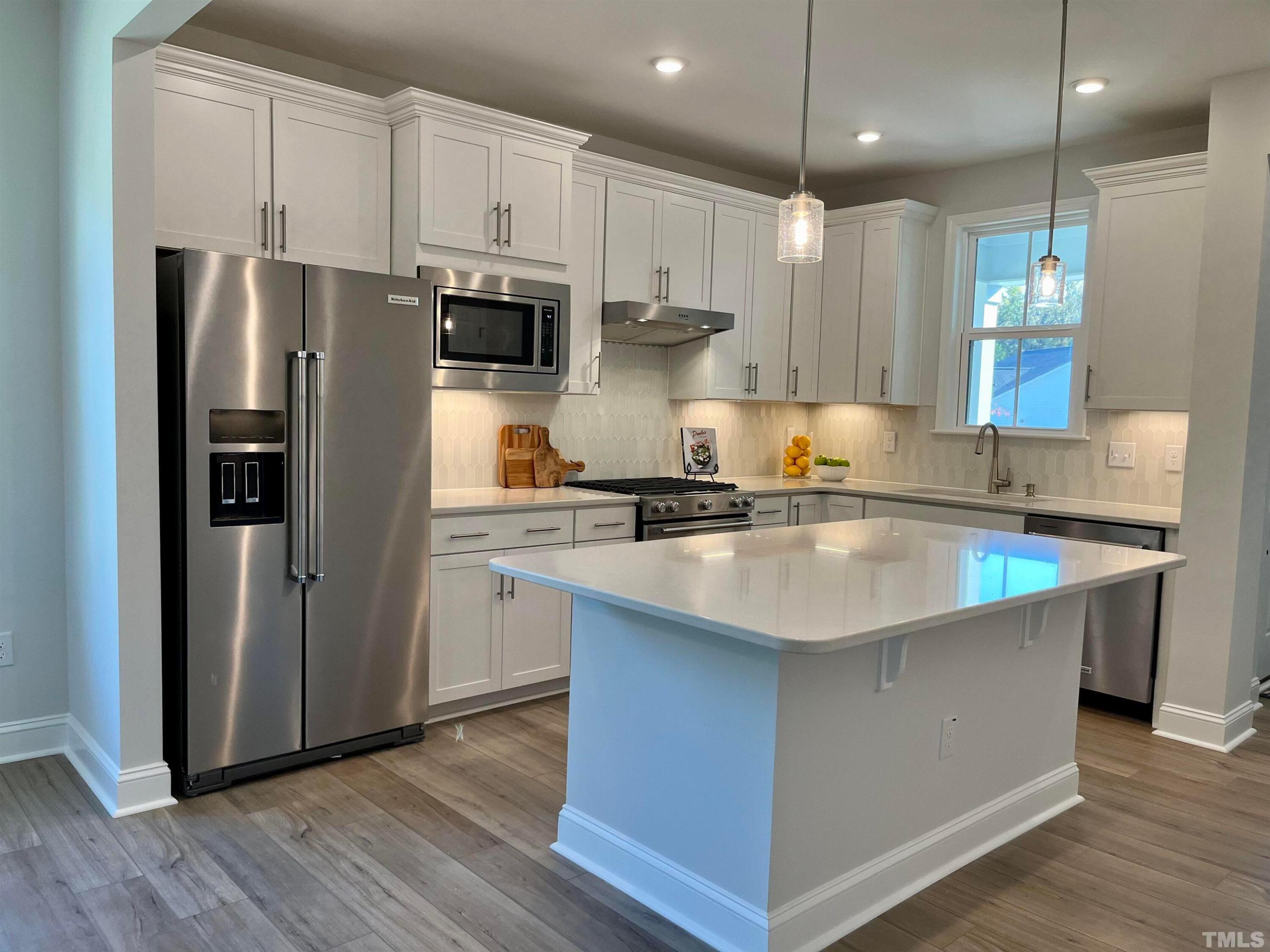 1609 American Beech Street