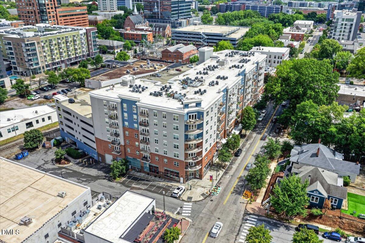 222 Glenwood Avenue 212