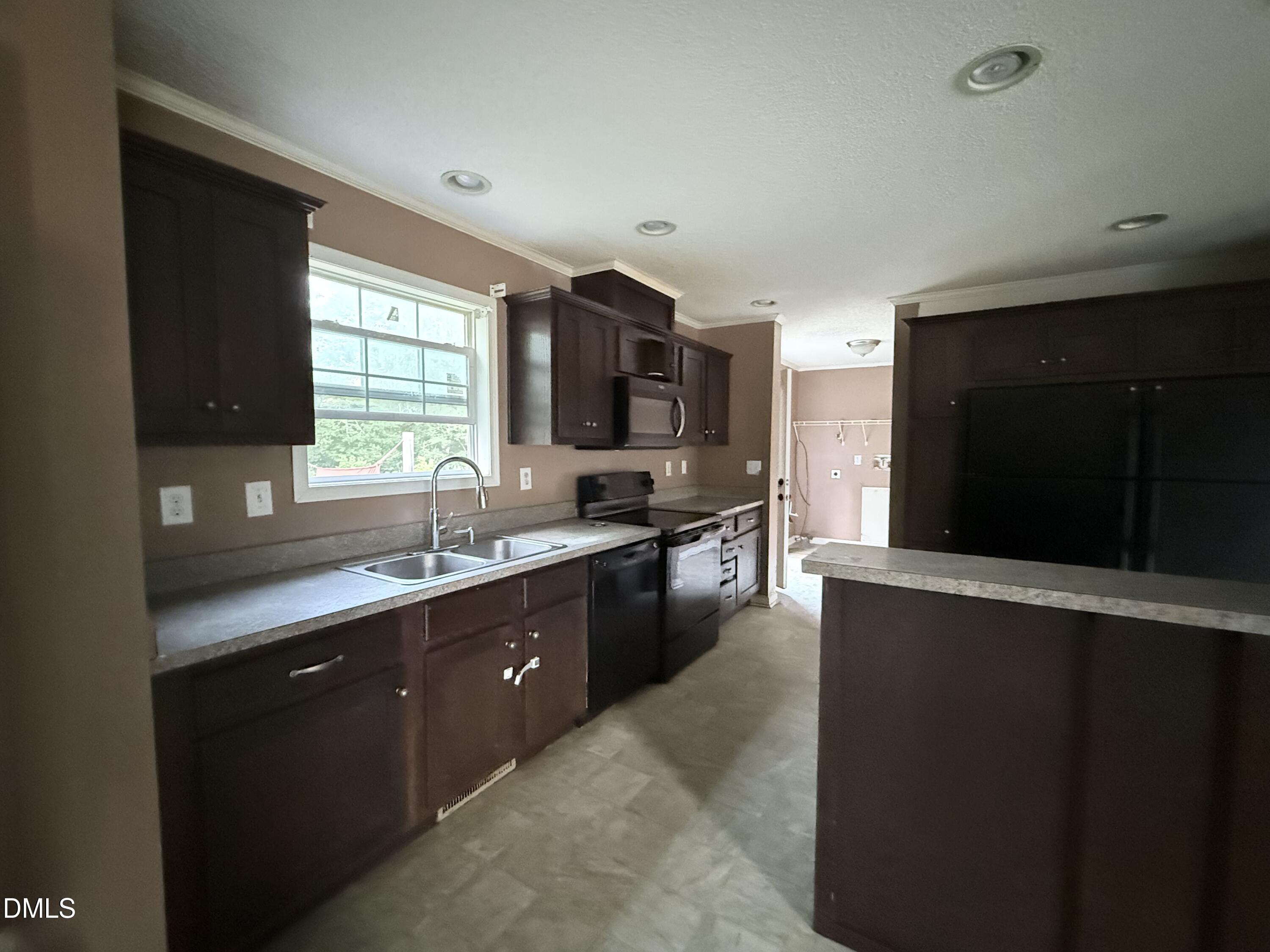 2521 Friendly Trail