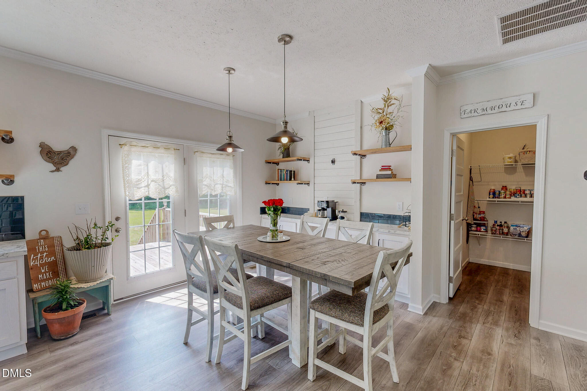 1112 Chub Lake Loop Road