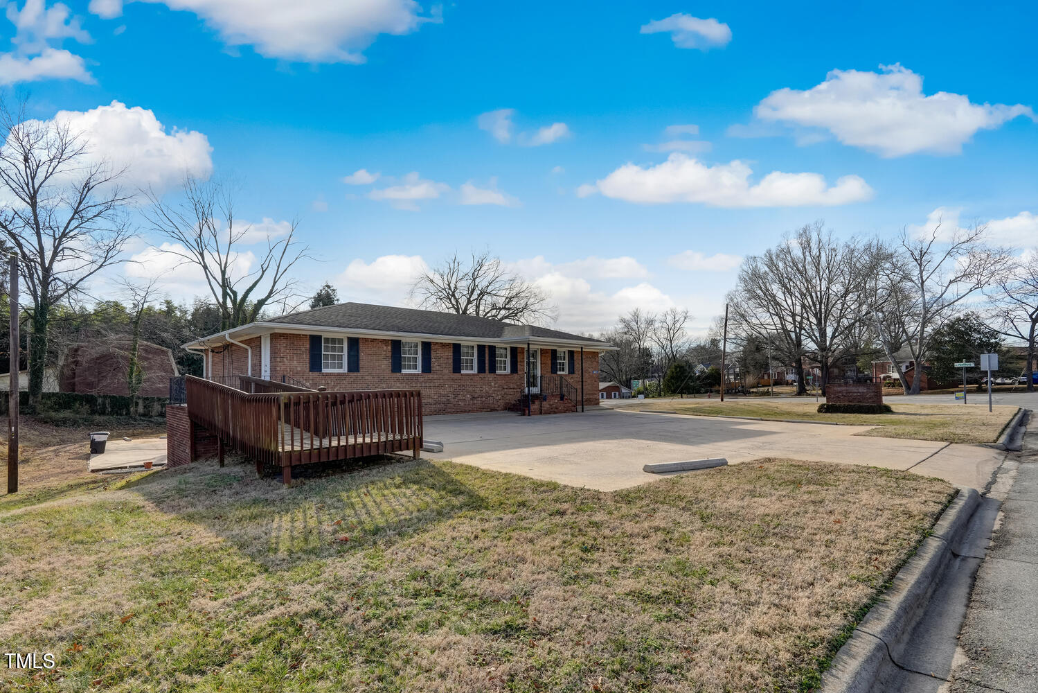 1203 Northup Street