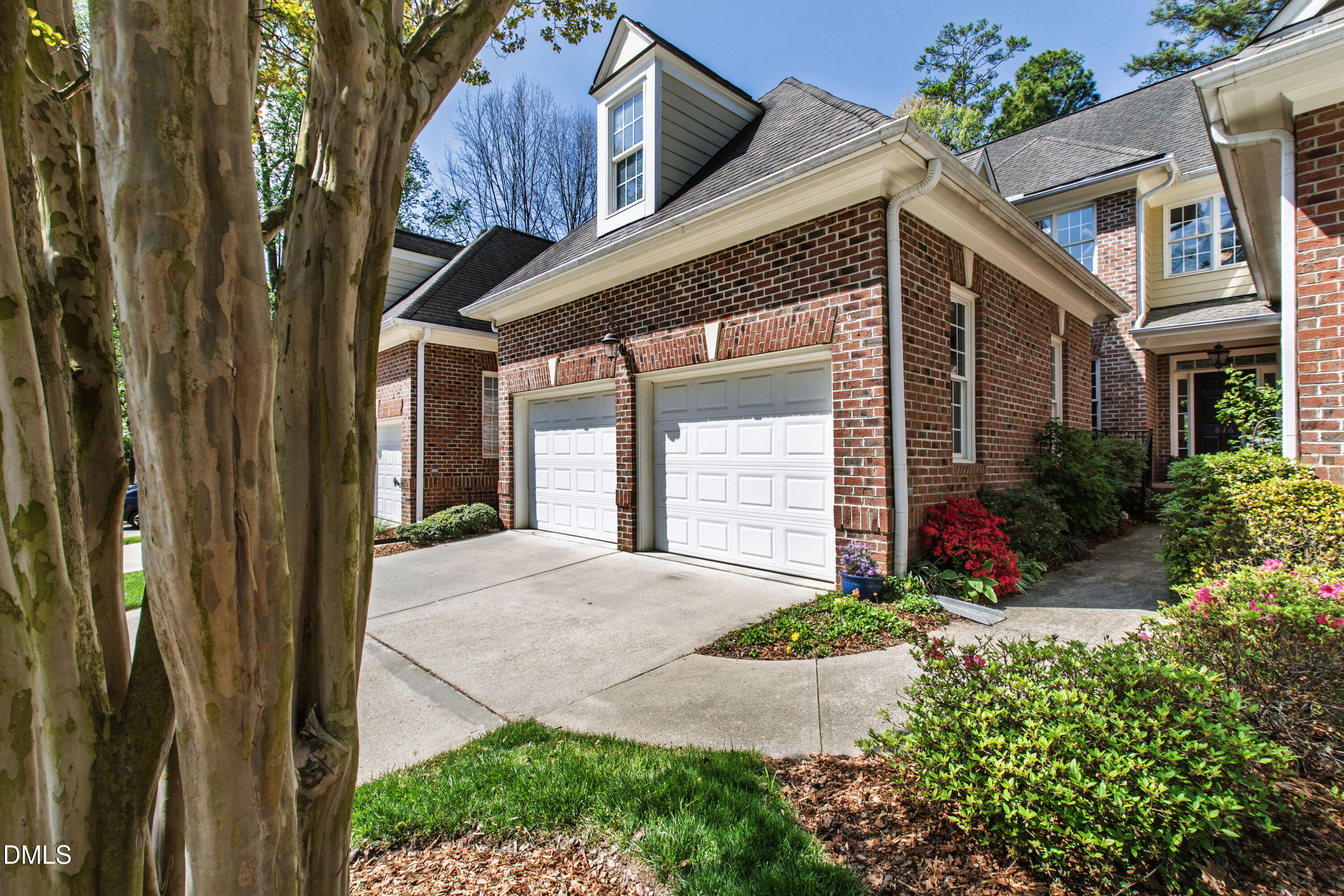 816 Running Brook Trail