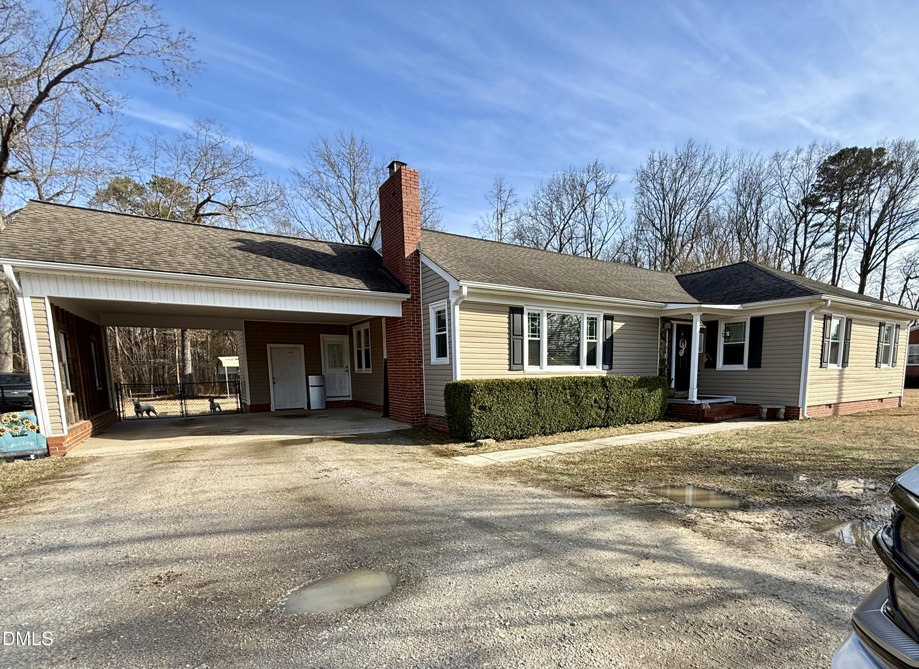 1689 Amelia Church Road