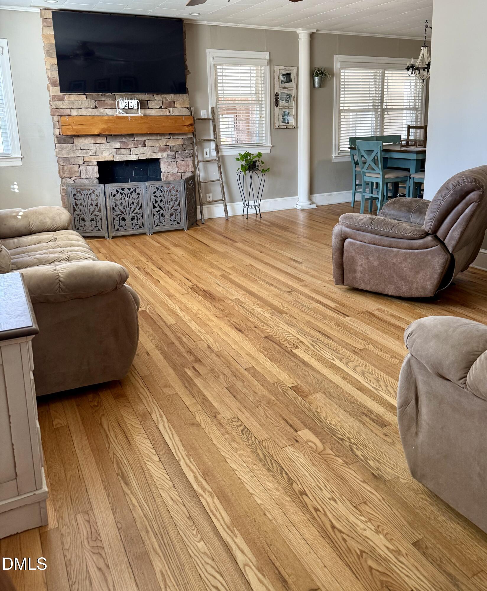 1689 Amelia Church Road