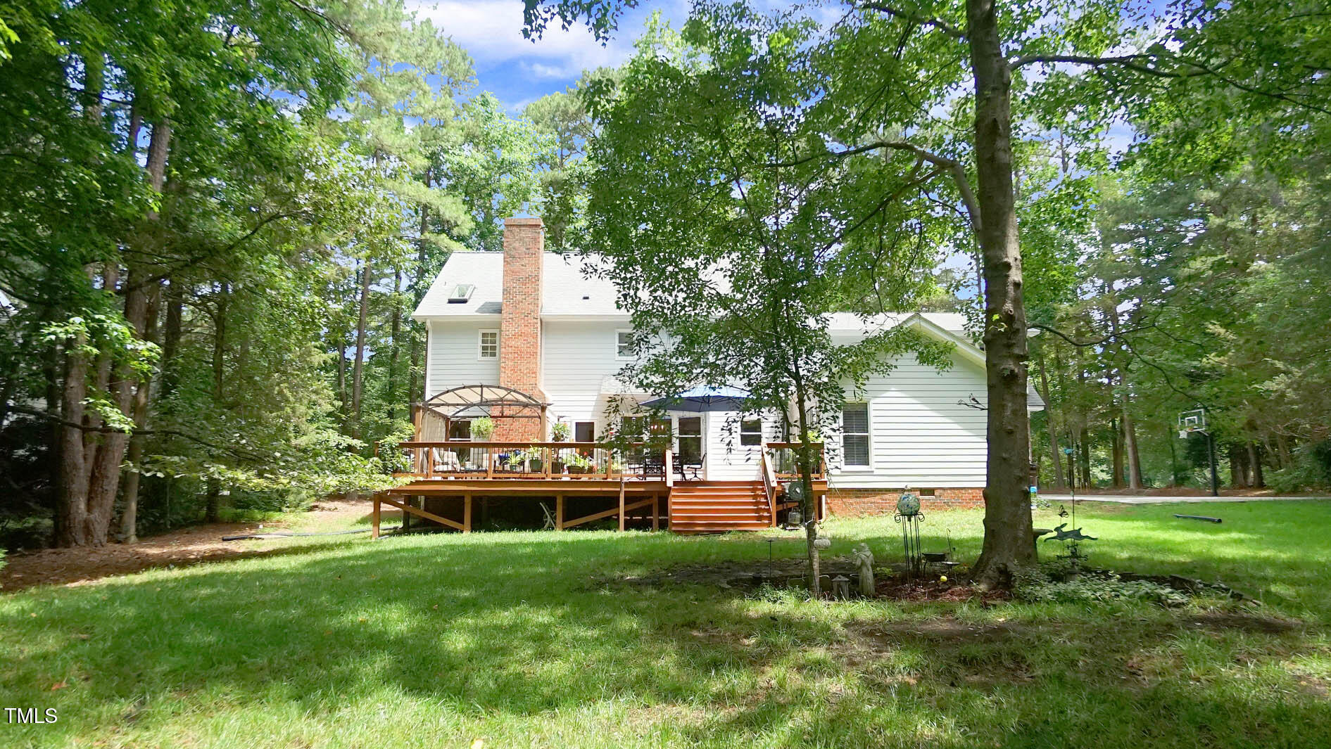 12037 Deer Run