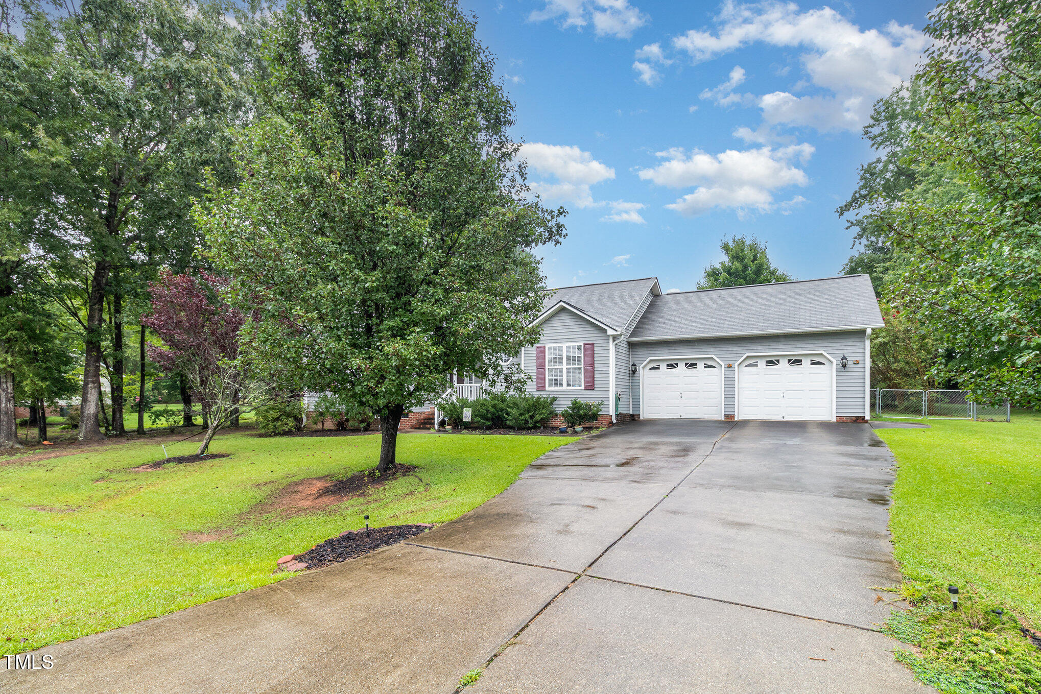 3525 Deer Trace Lane
