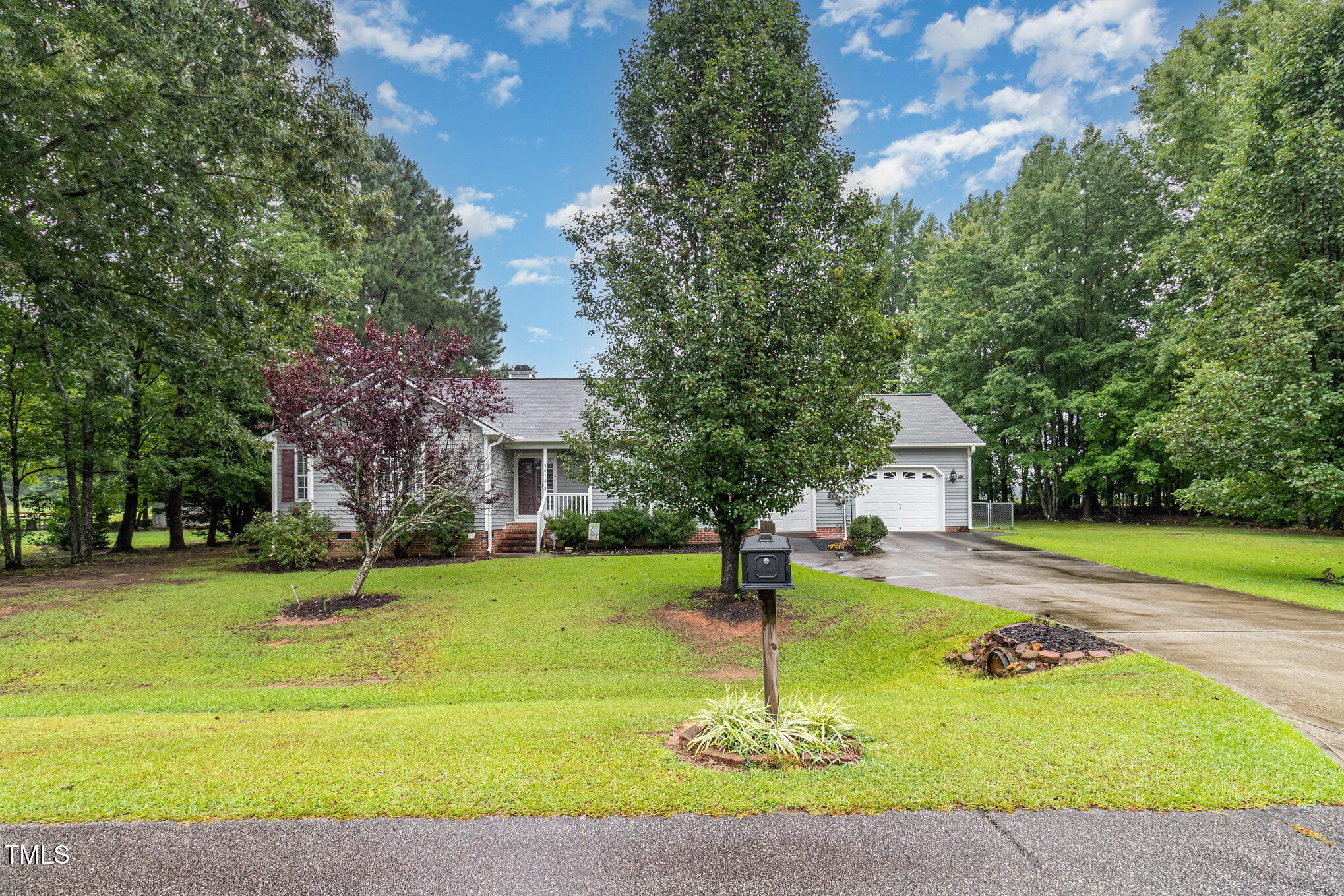 3525 Deer Trace Lane