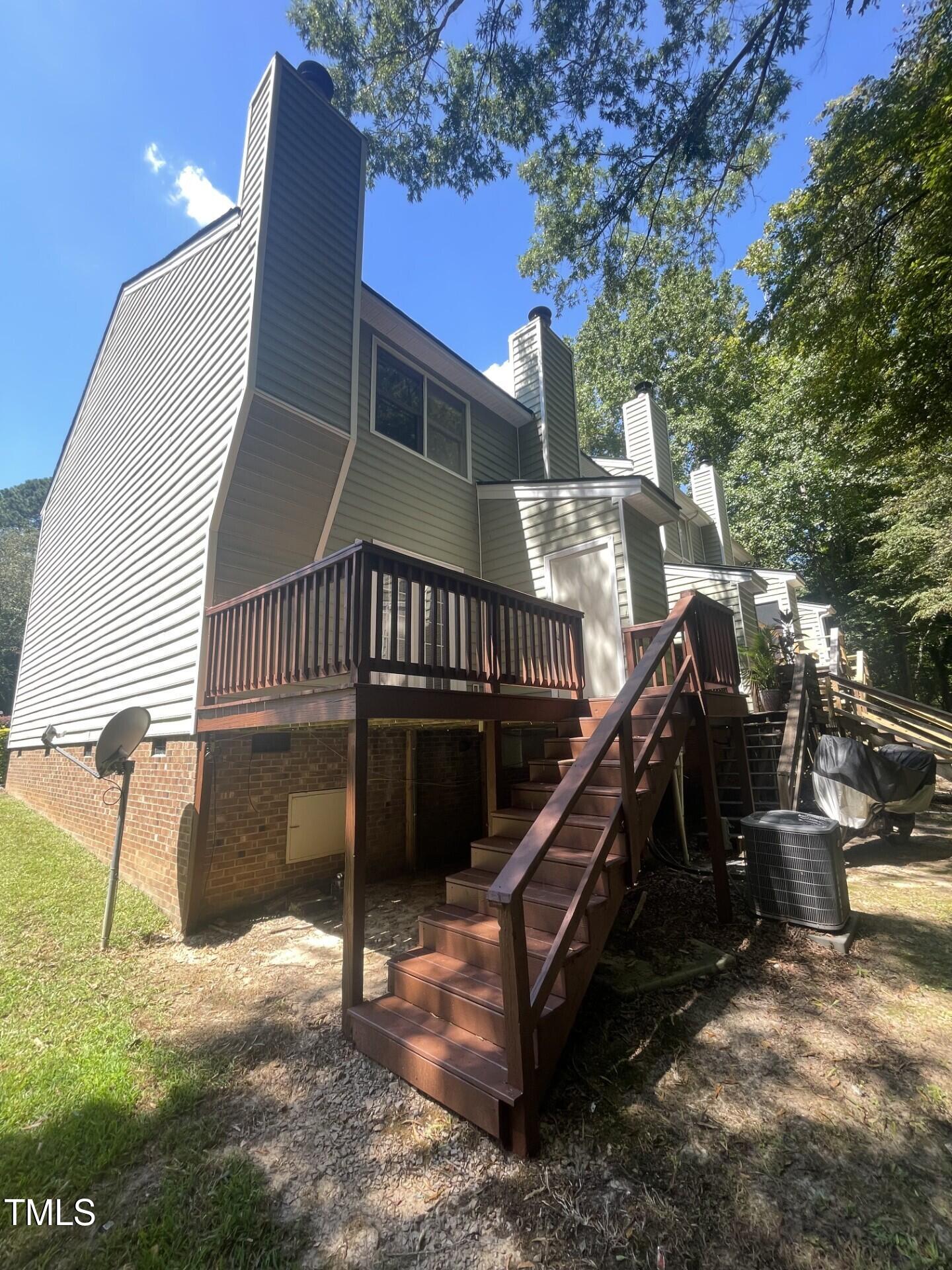 6140 Loch Laural Lane