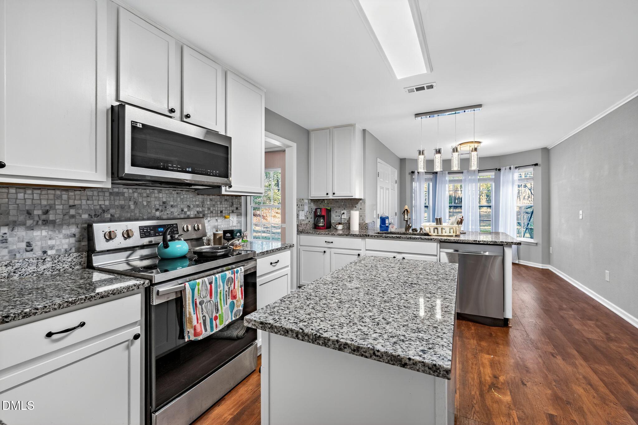 112 Jasmine Valley Court