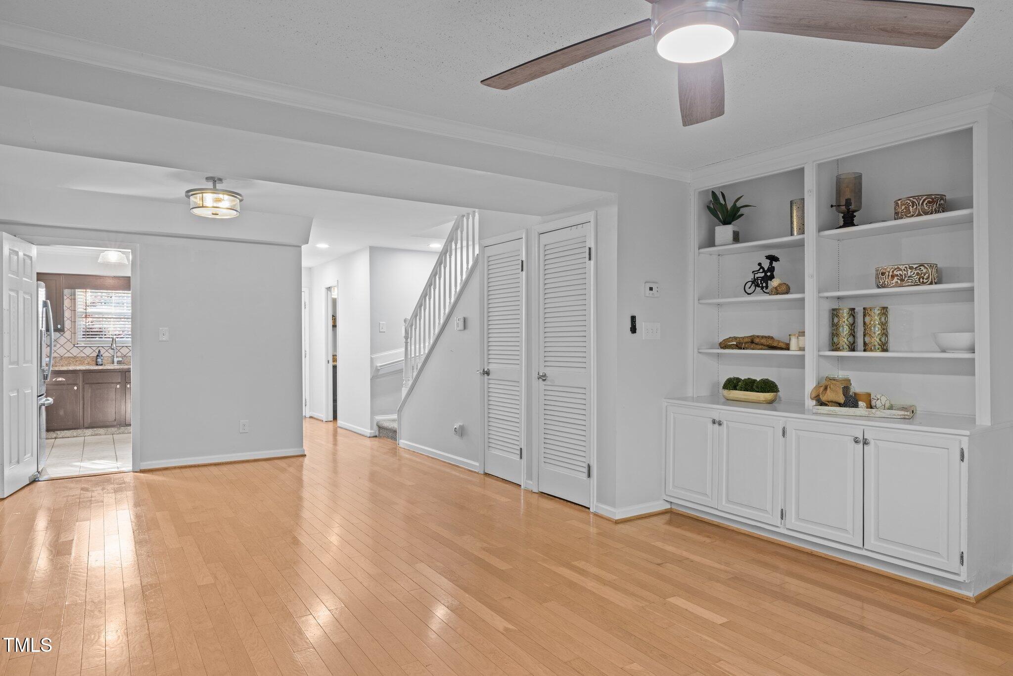 1220 Manassas Ct Court E