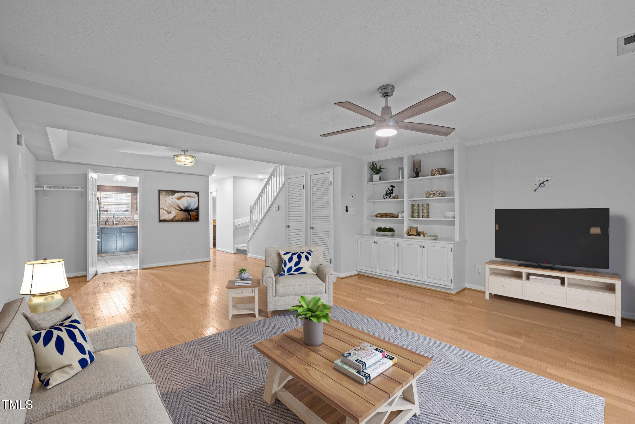 1220 Manassas Ct Court E