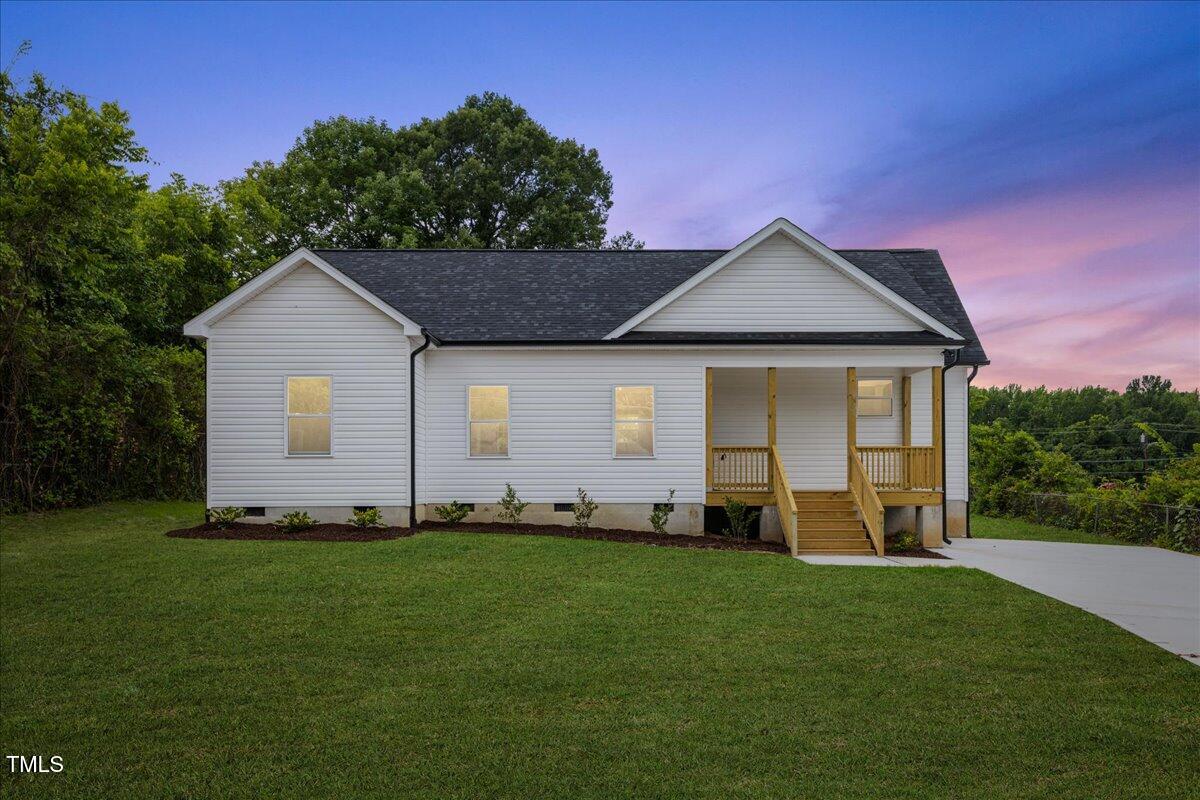 1907 Stout Street