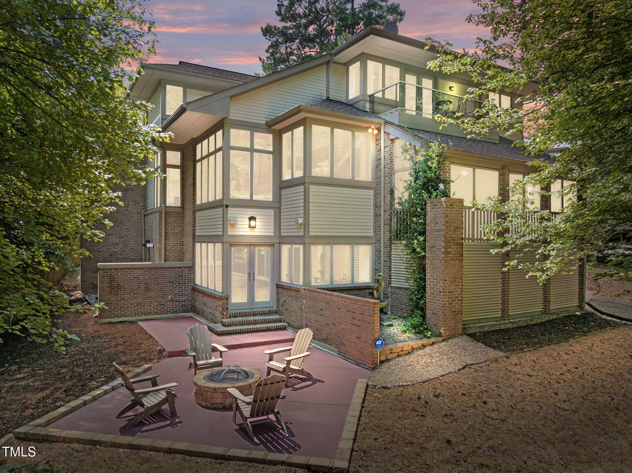 106 Wheatsbury Drive