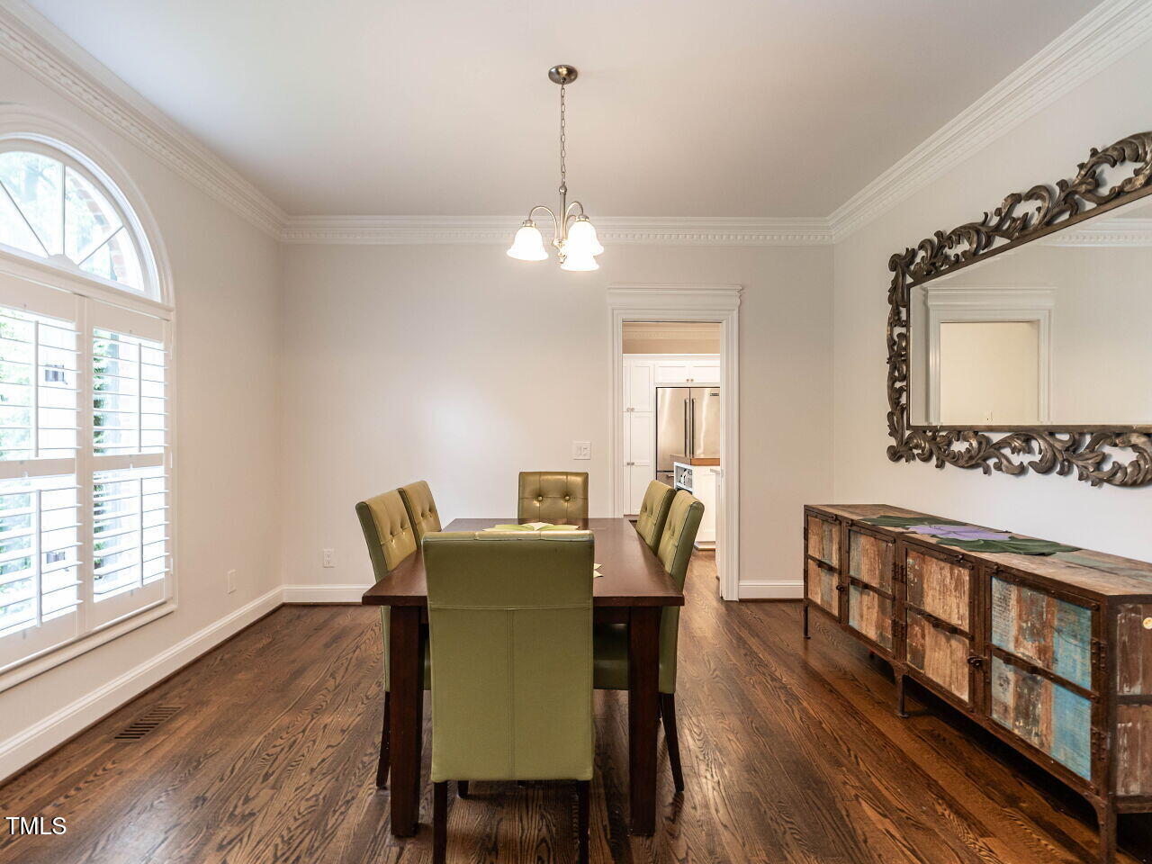104 Deer Park Lane