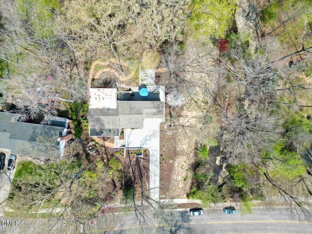 Raleigh, North Carolina, 27609, United States, 4 Bedrooms Bedrooms, ,4 BathroomsBathrooms,Residential,Active,2035076