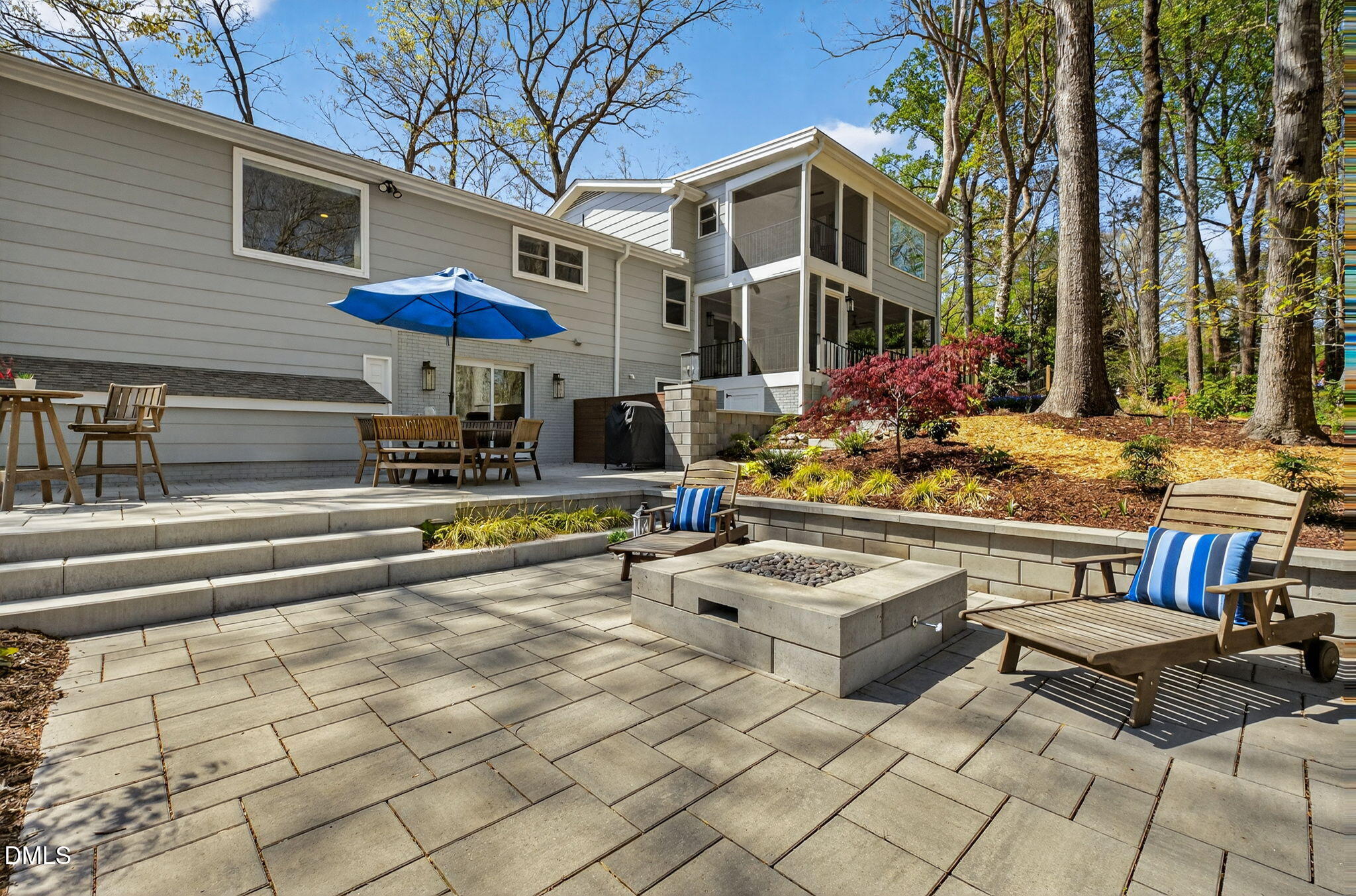 Raleigh, North Carolina, 27609, United States, 4 Bedrooms Bedrooms, ,4 BathroomsBathrooms,Residential,Active,2035076