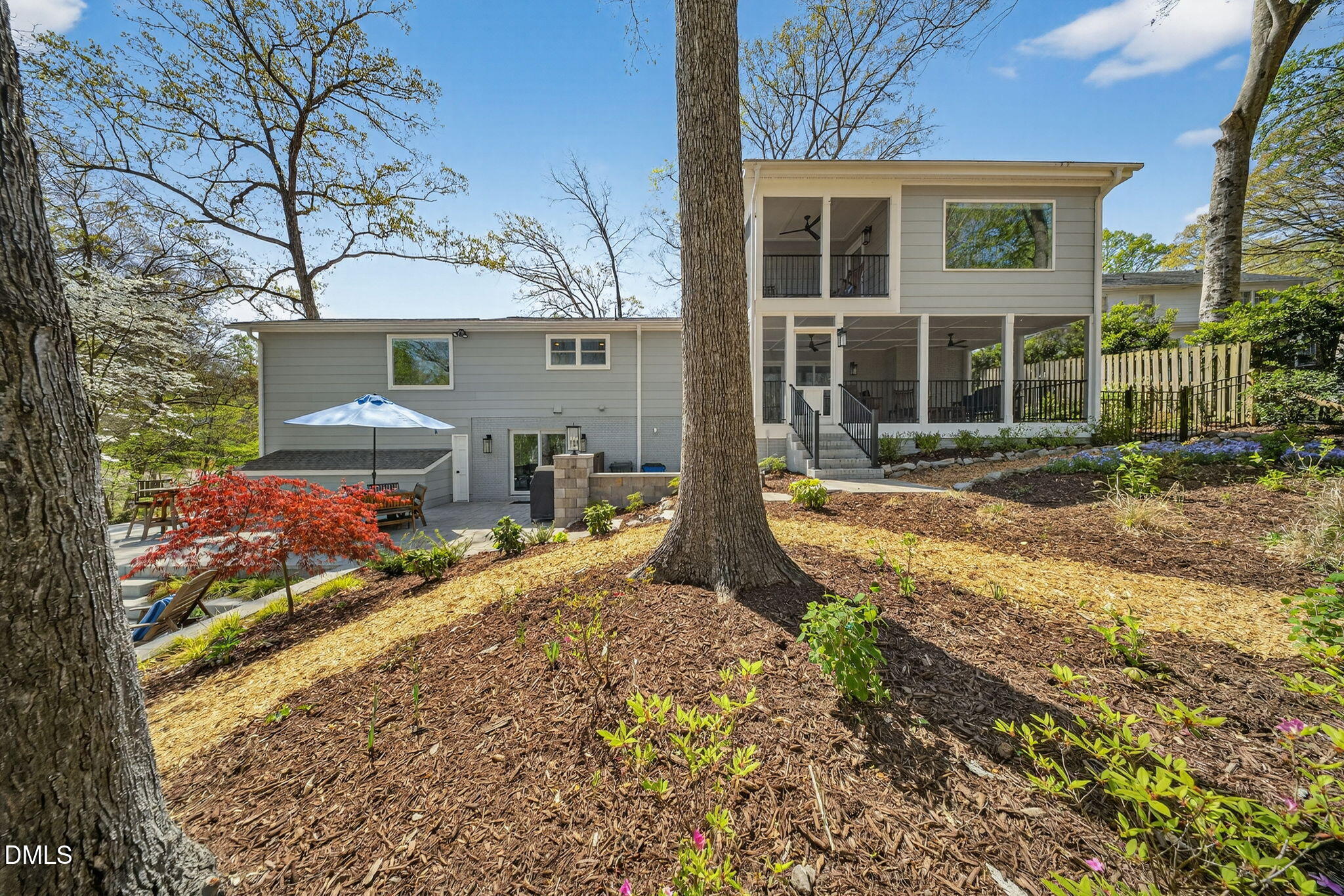 Raleigh, North Carolina, 27609, United States, 4 Bedrooms Bedrooms, ,4 BathroomsBathrooms,Residential,Active,2035076