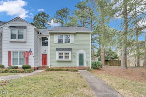 Photo of 1330 Garden Crest Circle, Raleigh, NC 27609 (MLS # 10163056)