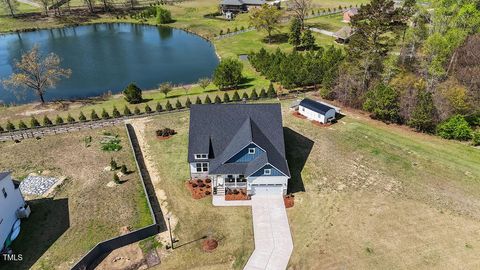 16 Blue Monarch Lane Fuquay Varina NC 27526