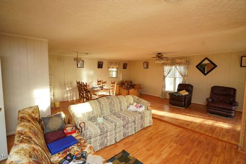 A home in Laurinburg