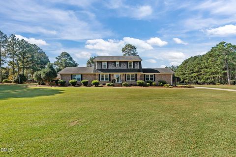 326 Country Way Sanford NC 27332