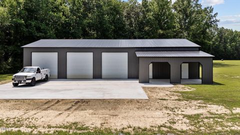 A home in Kenly