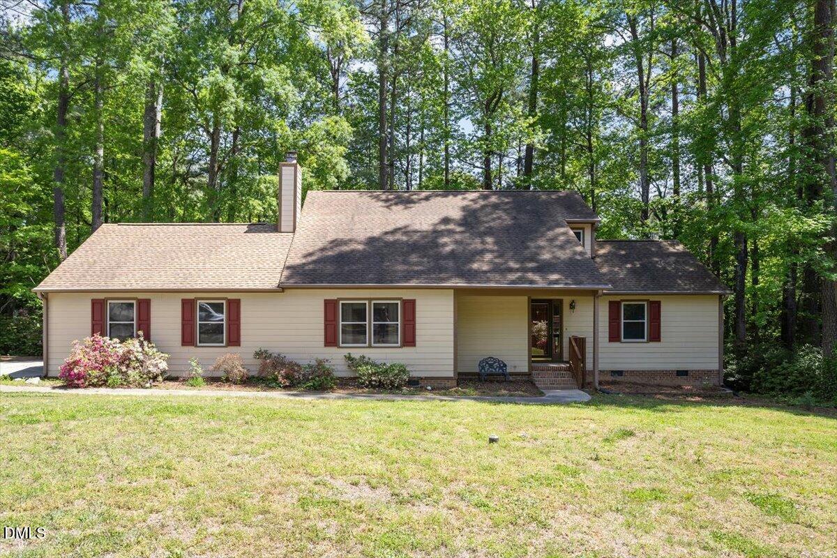 112 Ed Simmons Court