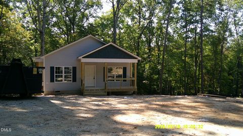 131 Dauphine Street Fuquay Varina NC 27526