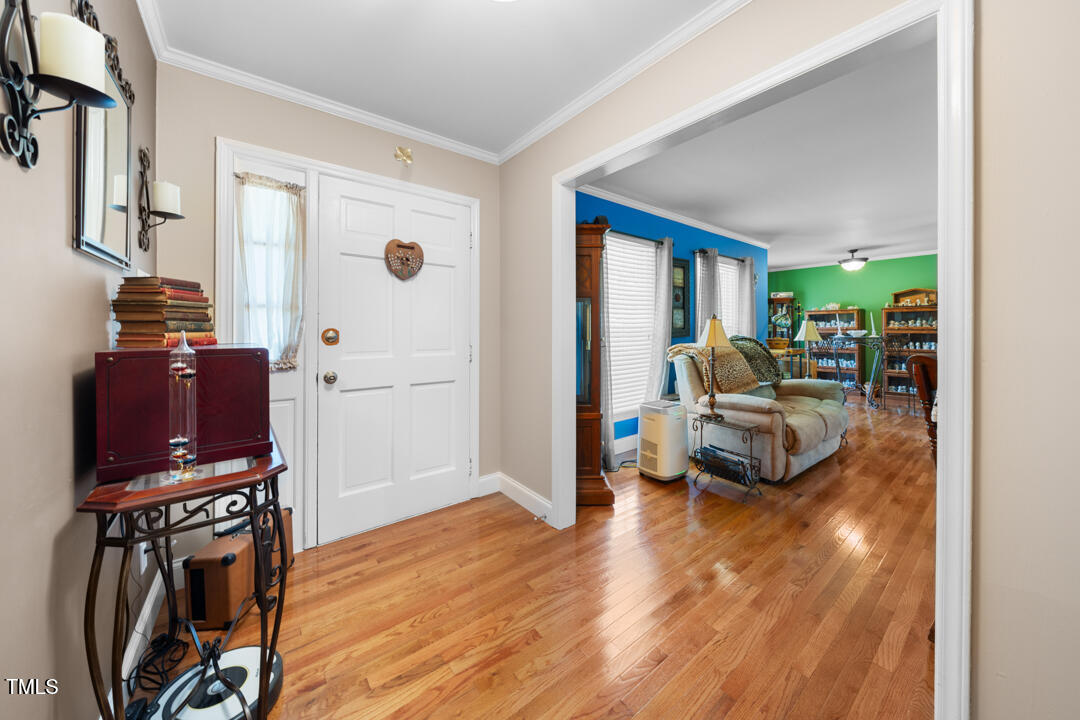 5610 Genesee Drive