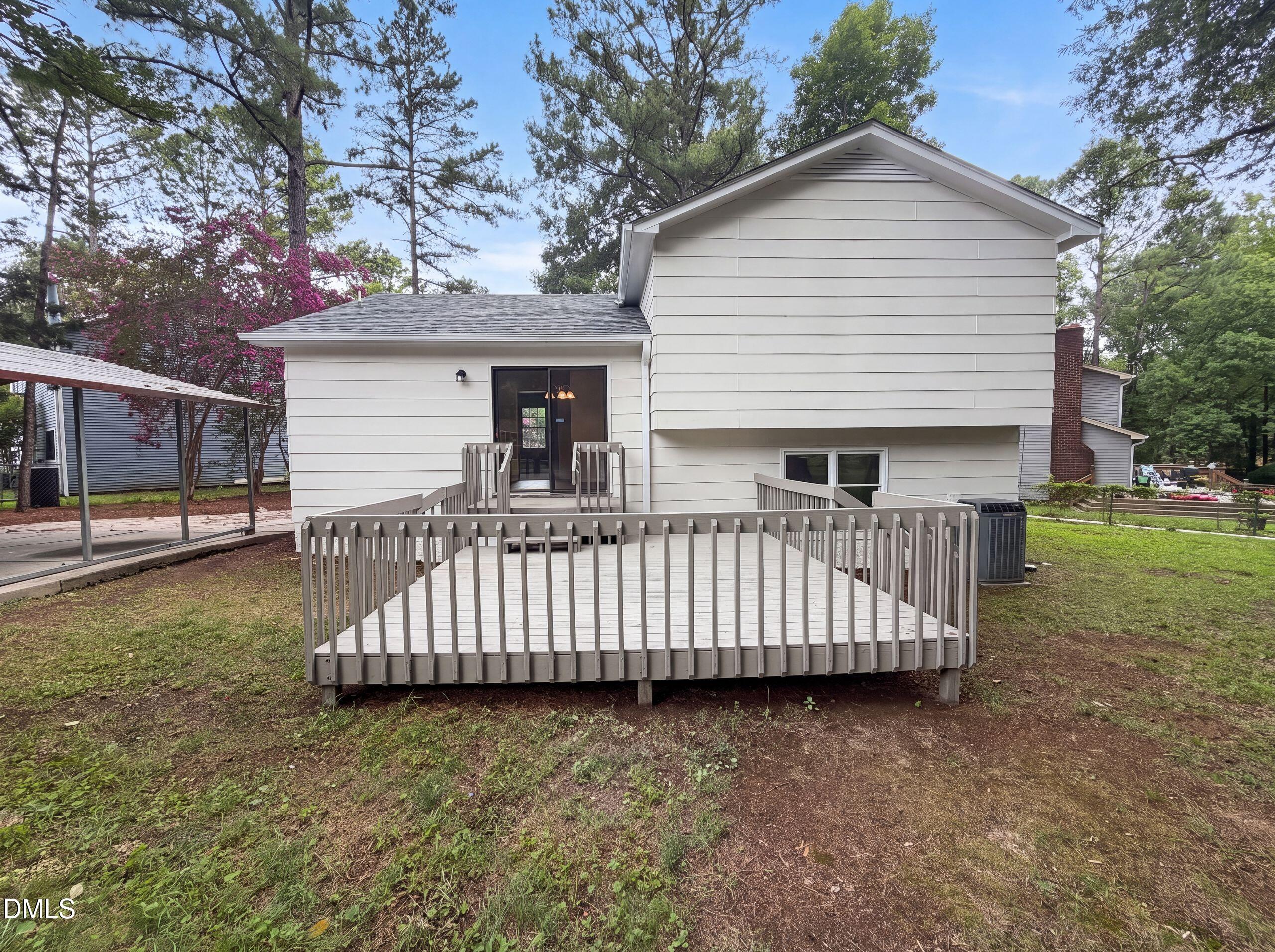 11 Chanter Court