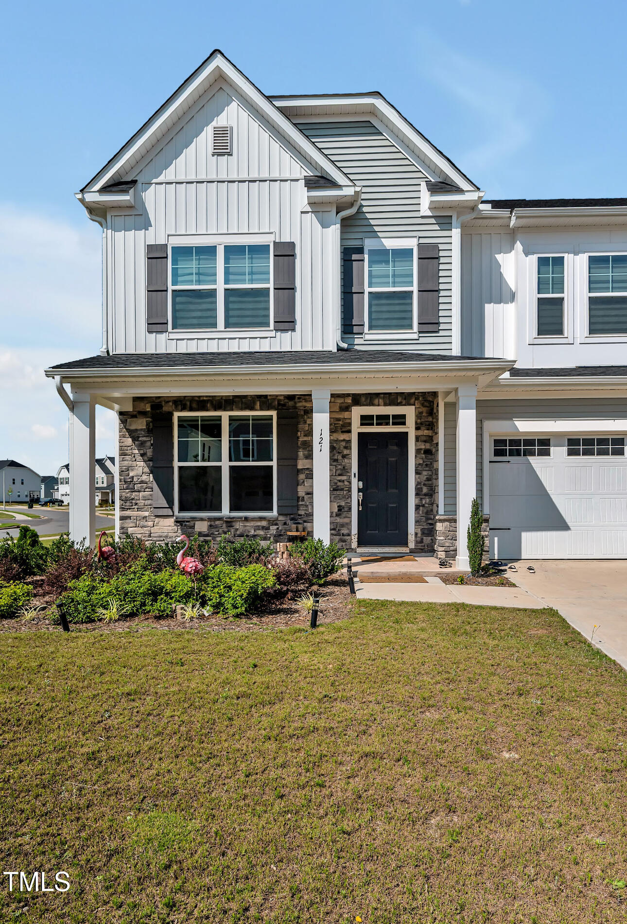 121 Canyon Gap Way