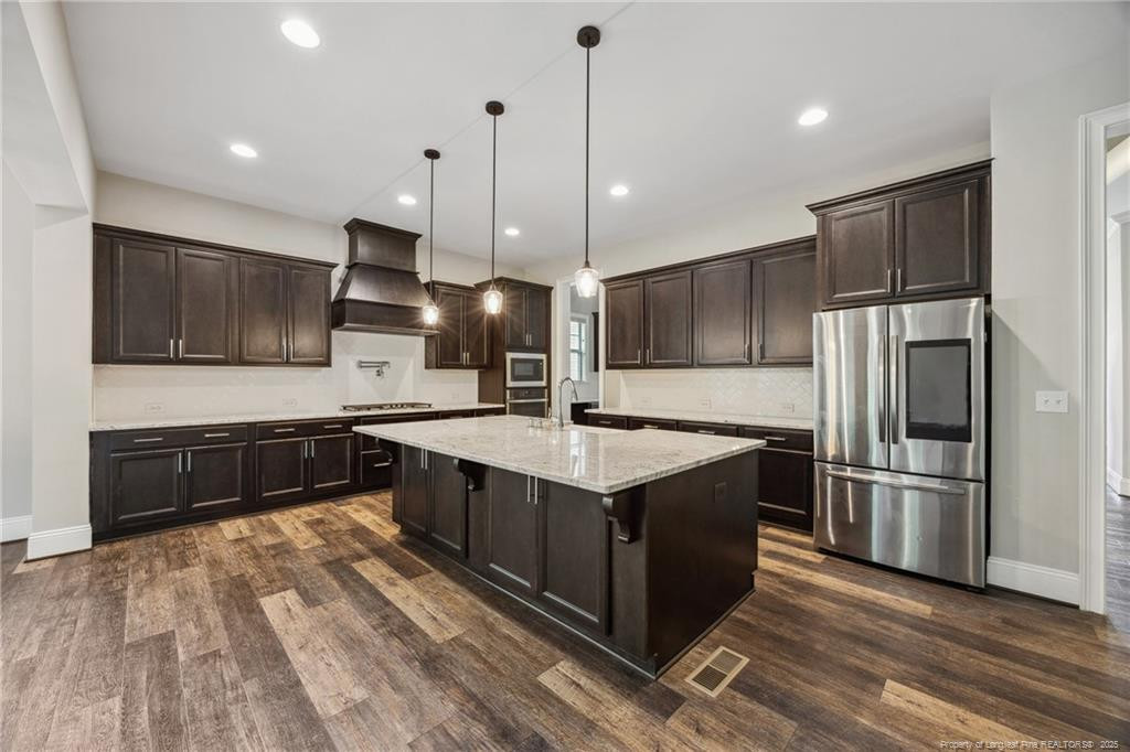 405 Gilpin Way