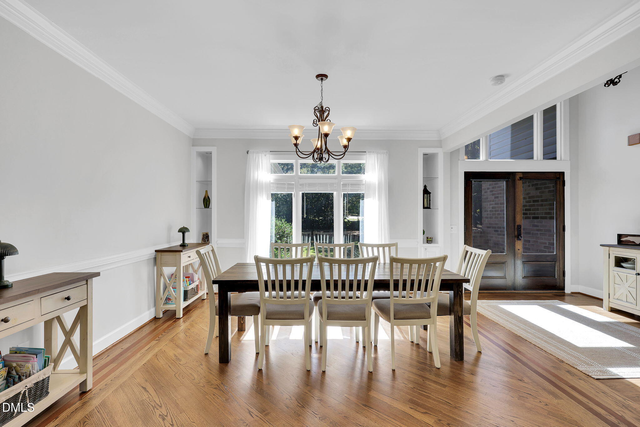 3505 Knightshire Drive