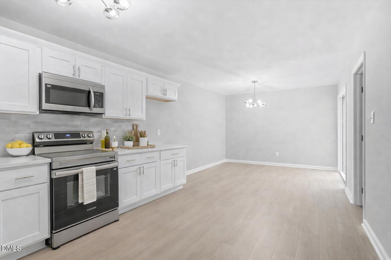 2932 Cedarwood Drive