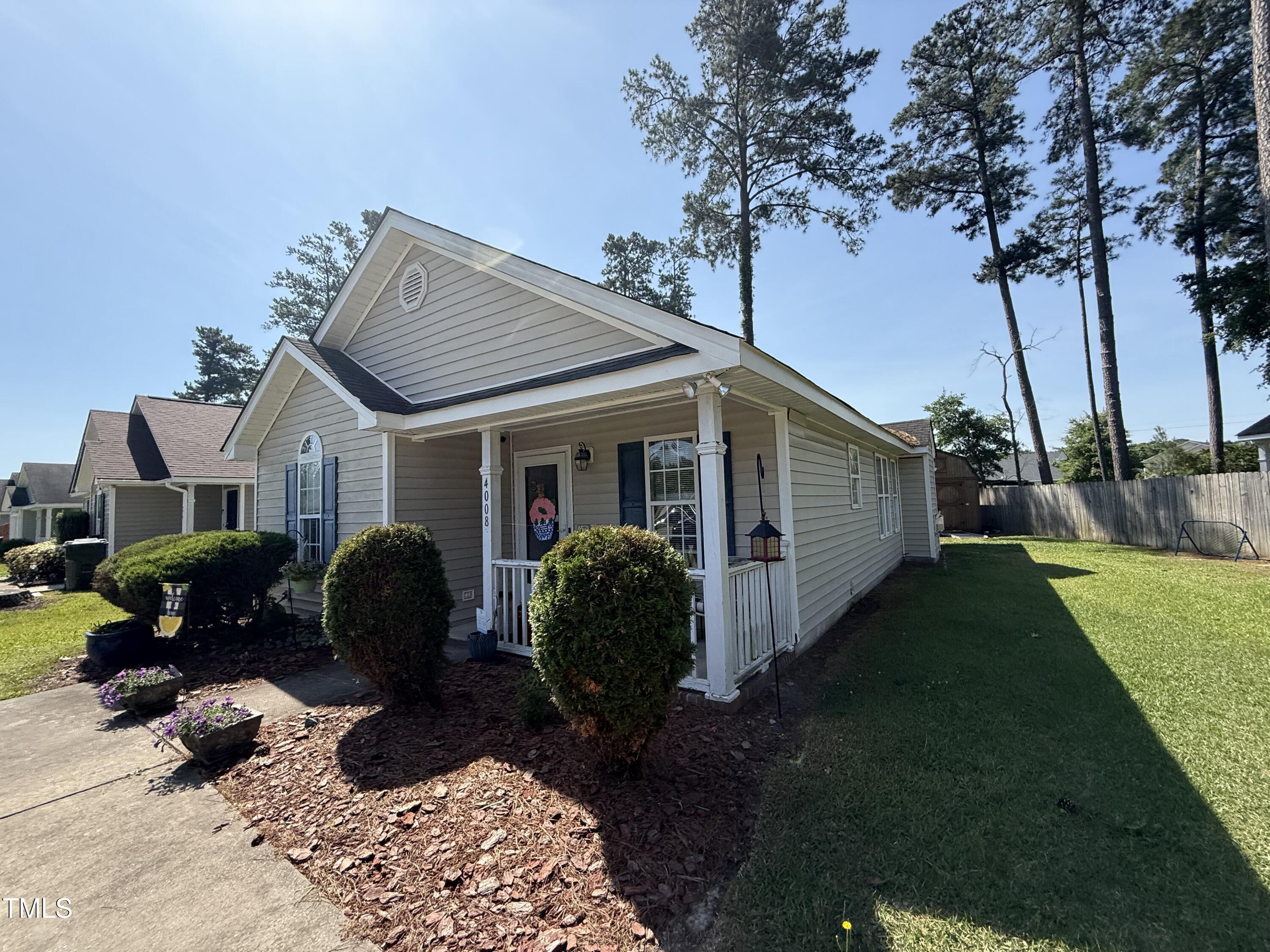 4008 Huntsmoor Lane