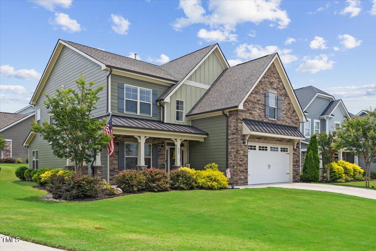 824 Stanly House Street