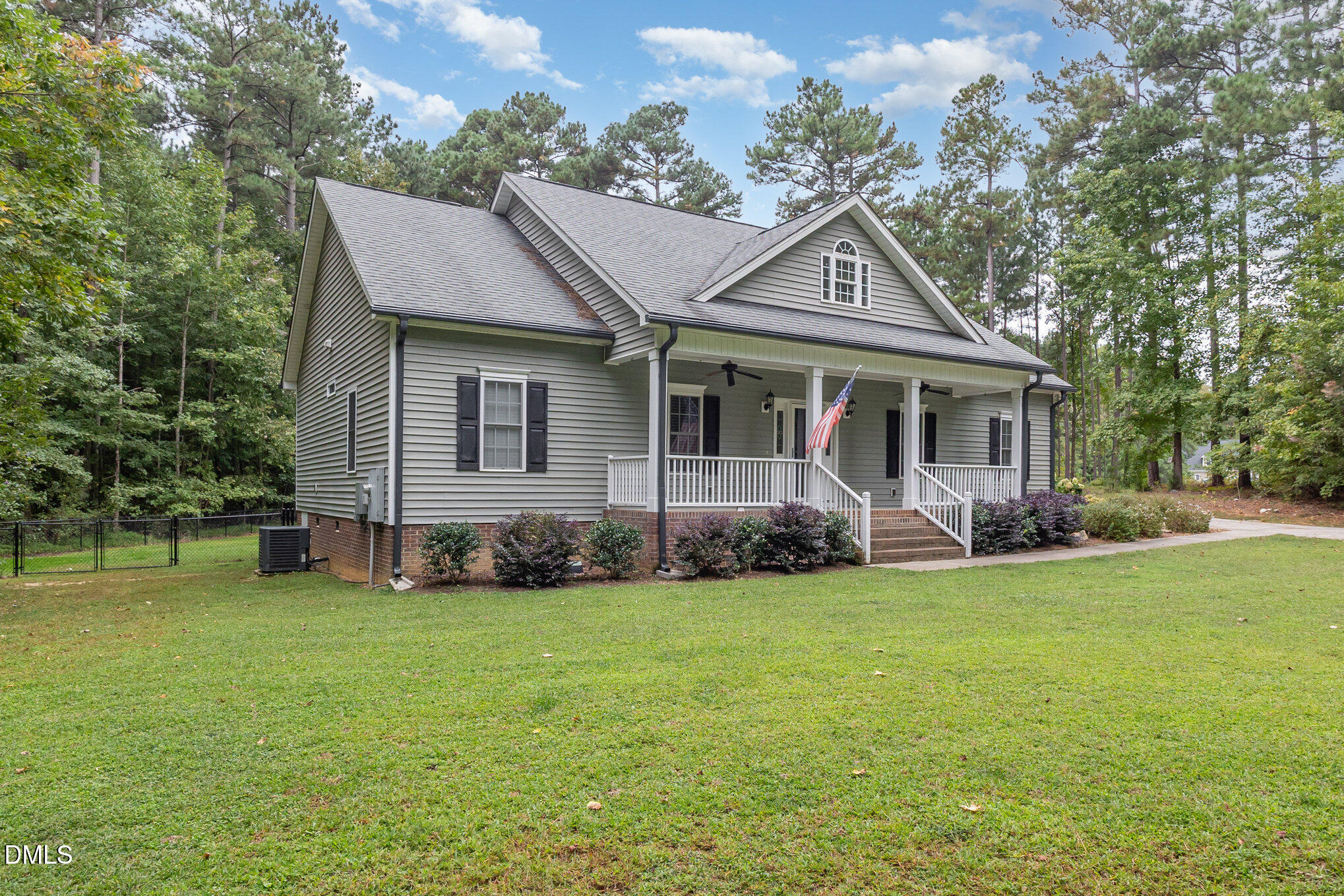 6049 Mulberry Lane