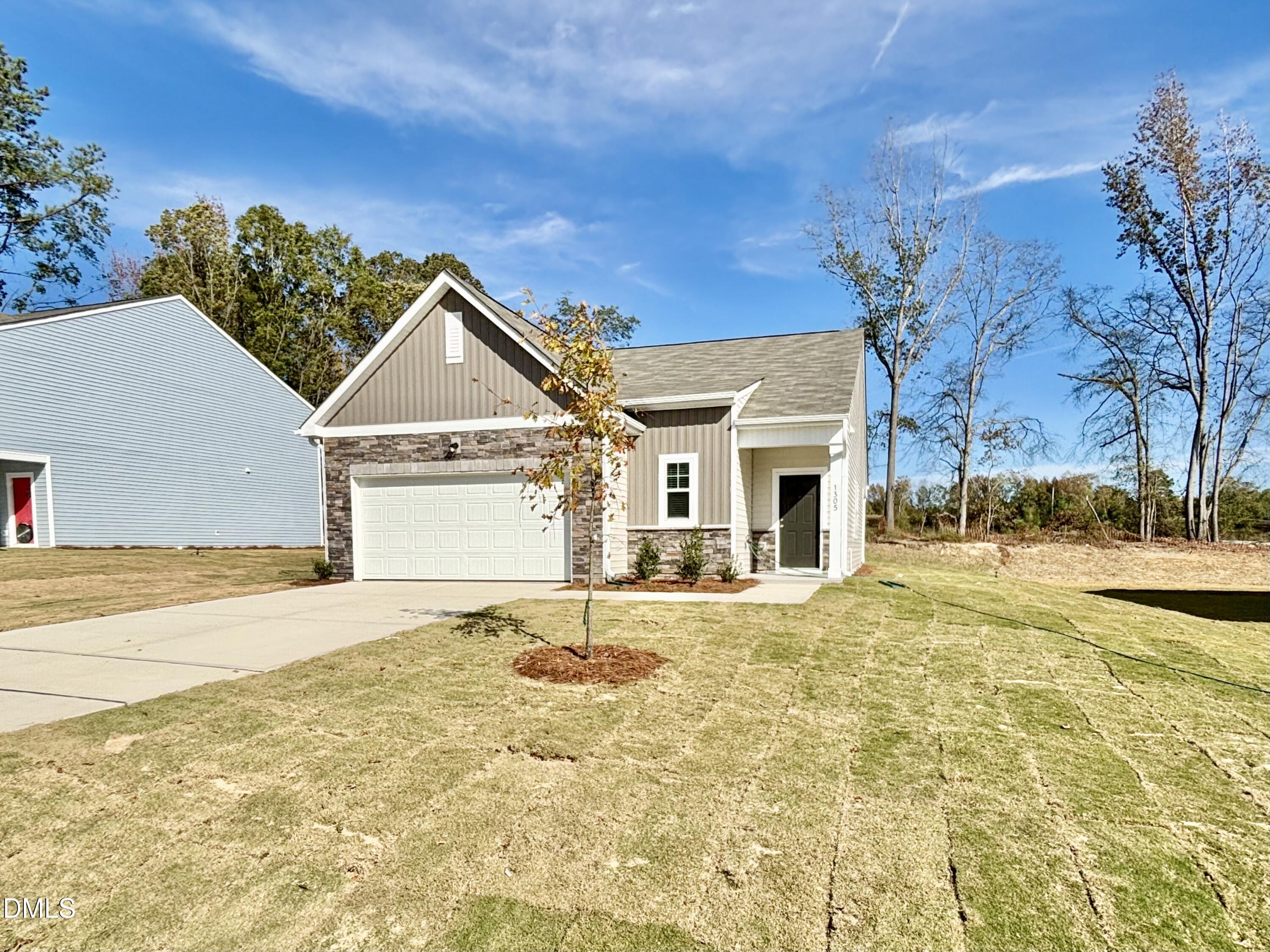 1305 Pond Overlook Drive