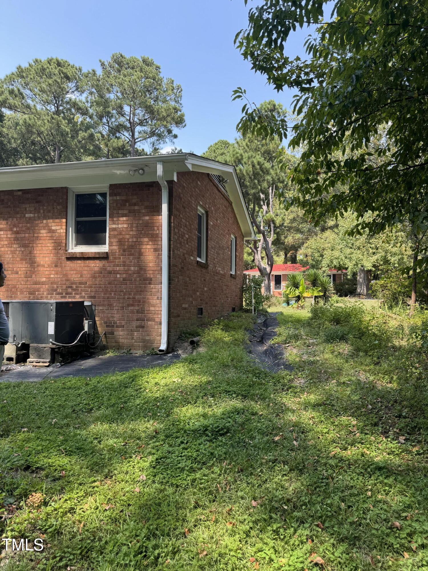 112 E Franklin Street