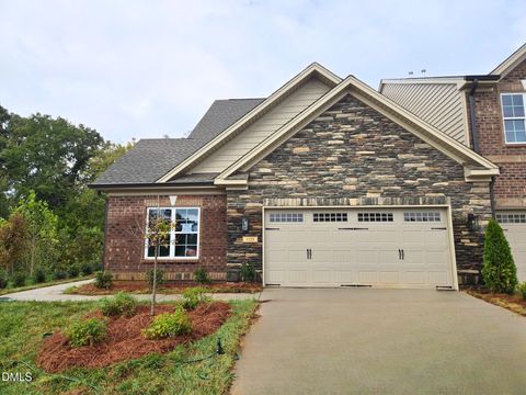 1229 Talisker Way 44 Burlington NC 27215