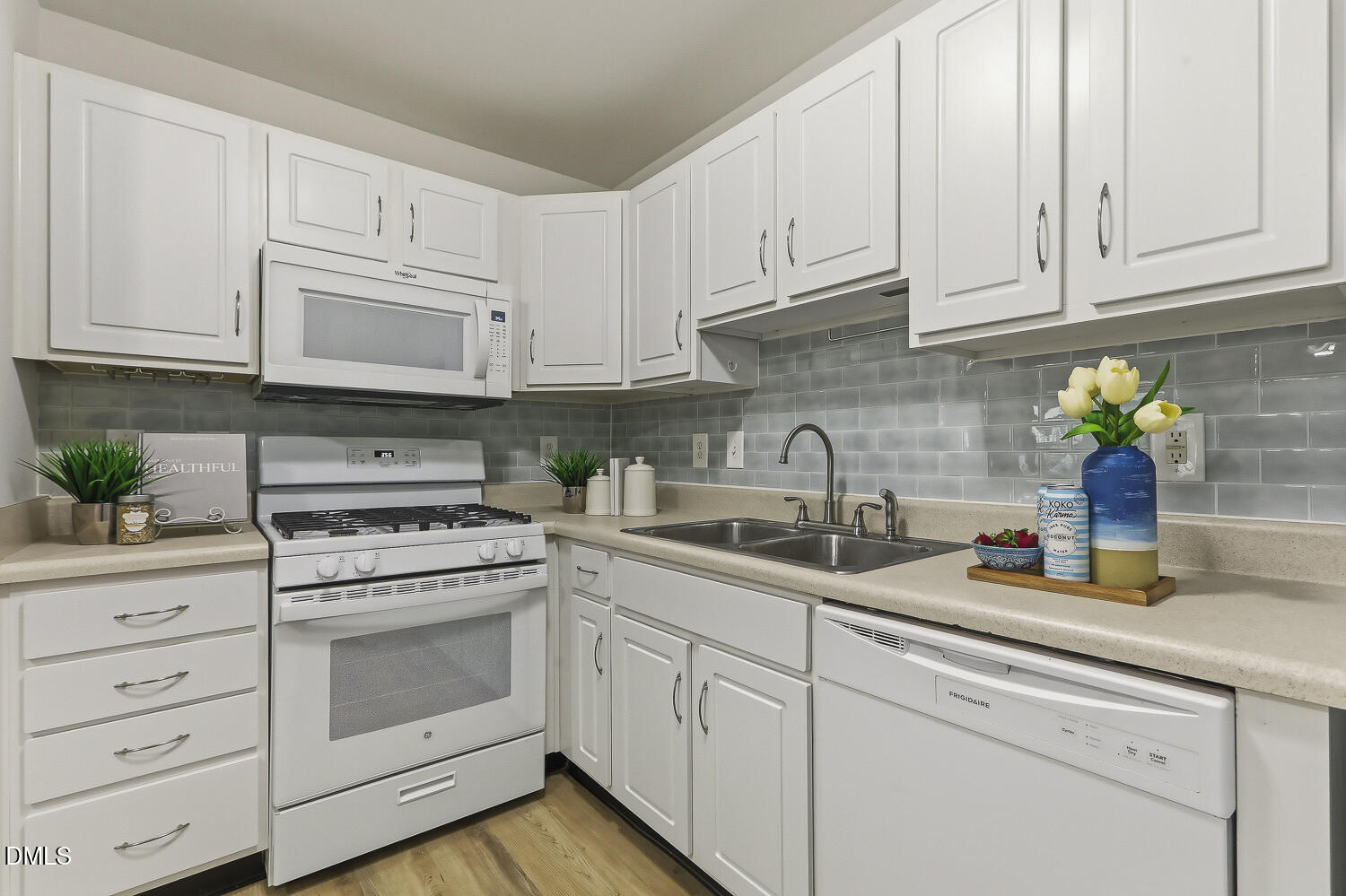 3821 Barrymore Street 105