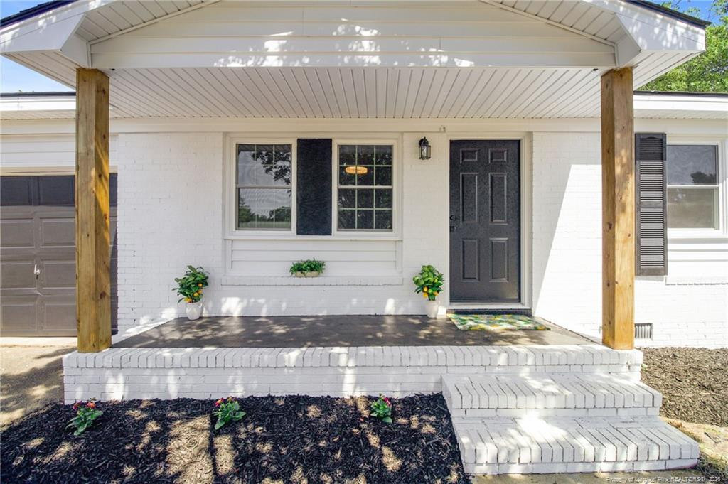 1609 Grandview Drive