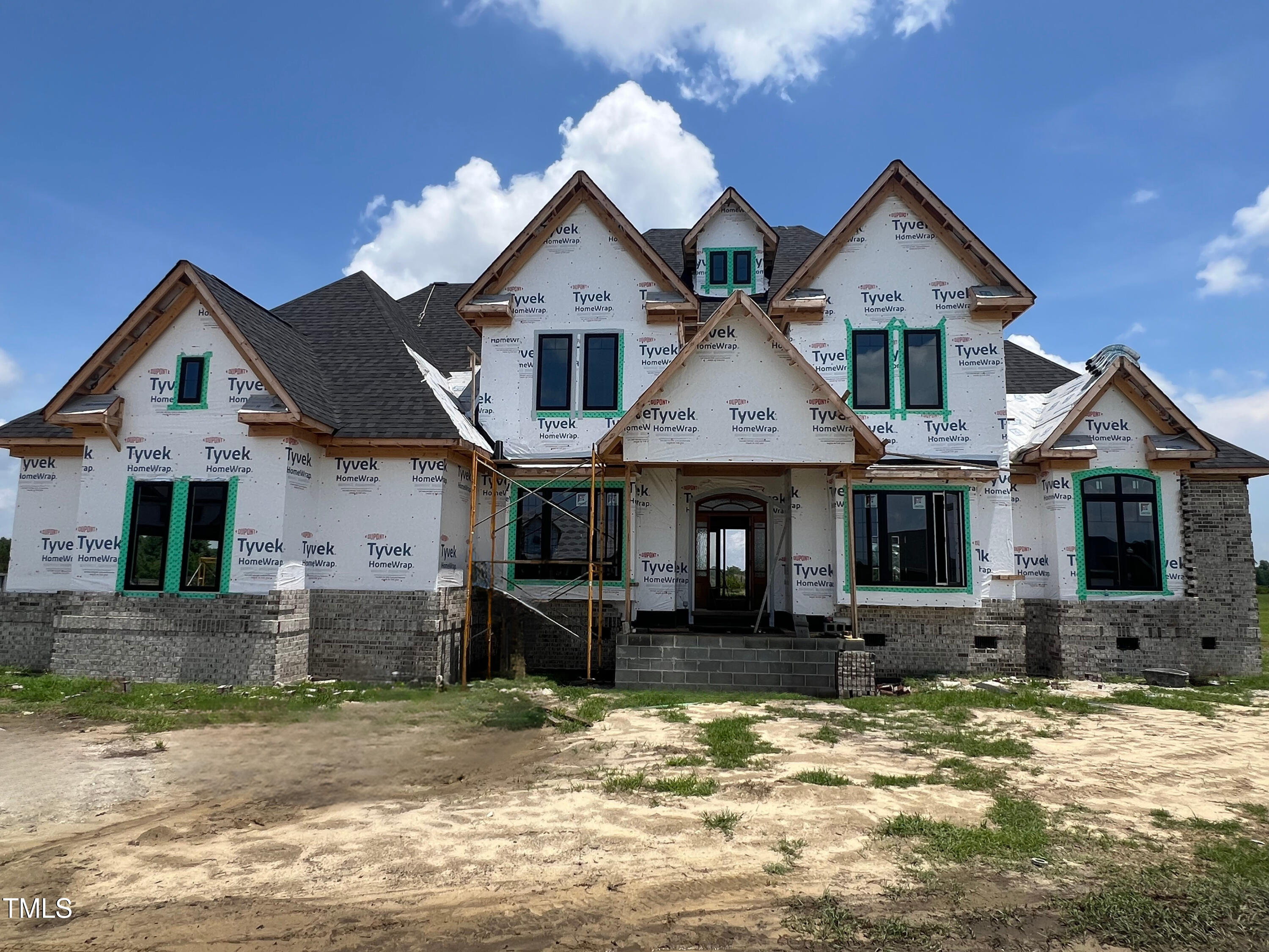 102 Stonewood Place