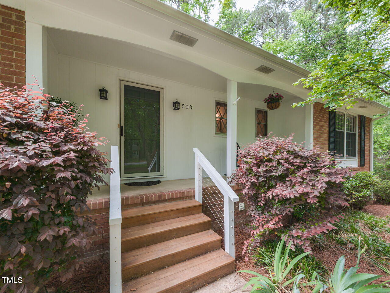 508 Colony Woods Drive