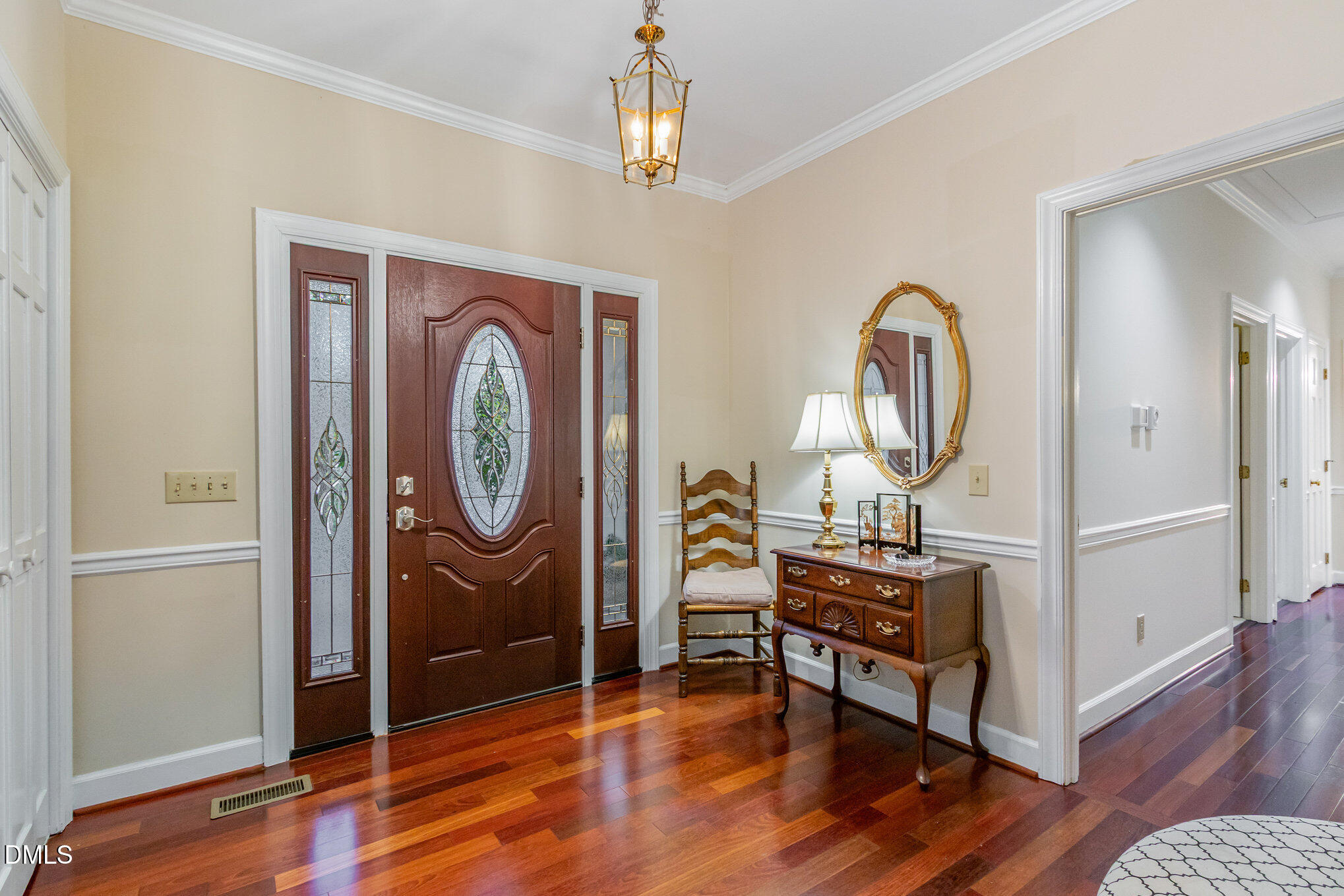 6724 Glen Forrest Drive