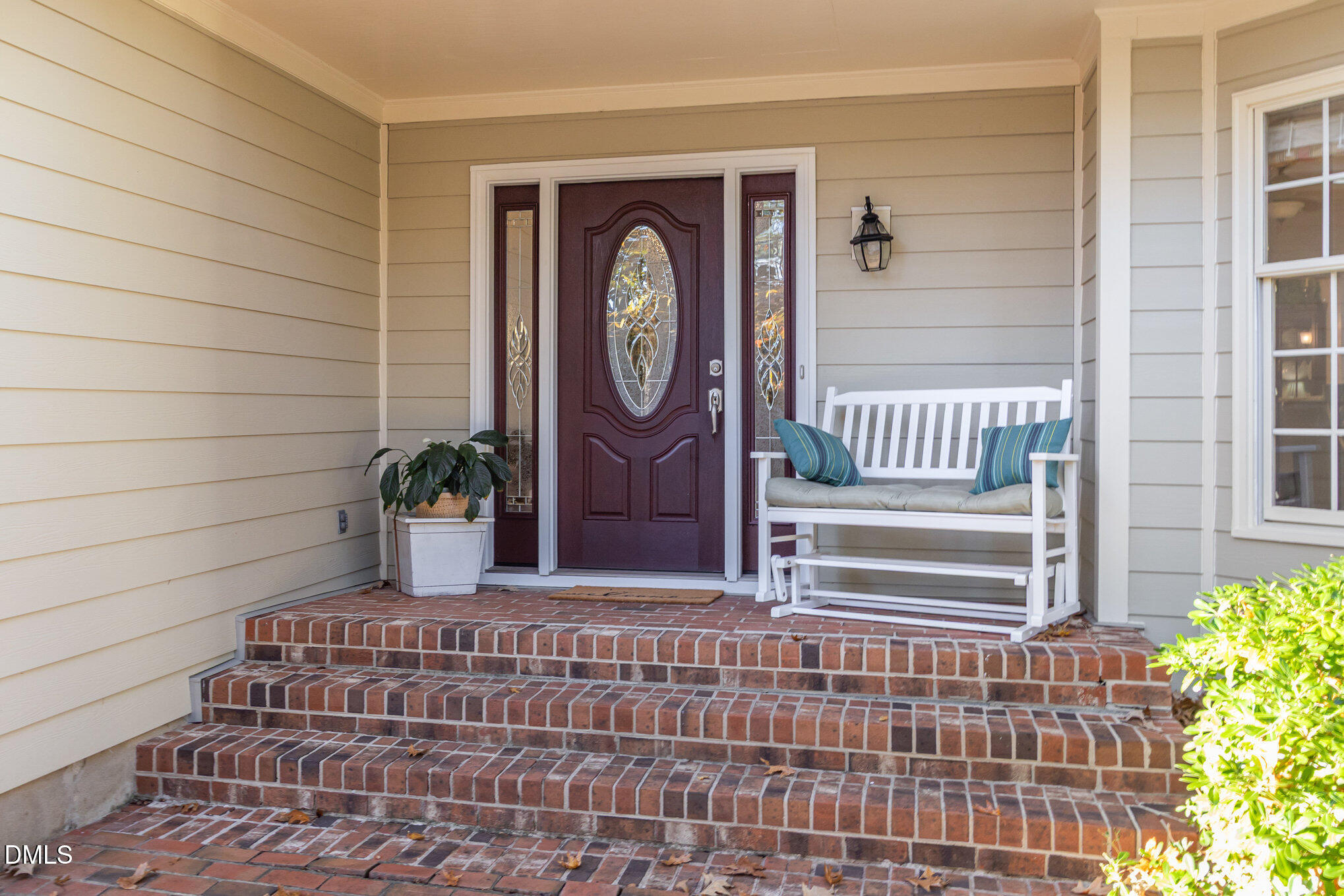 6724 Glen Forrest Drive